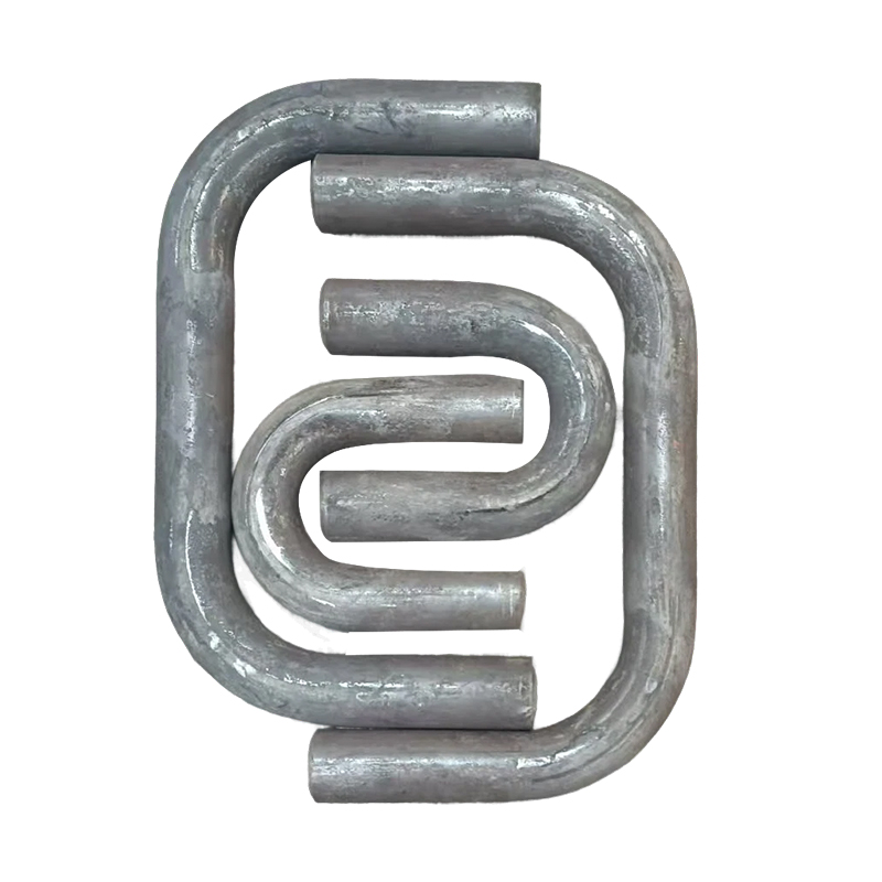 What is the impact of different types of elbow pipe fittings on pressure loss in fluid systems?